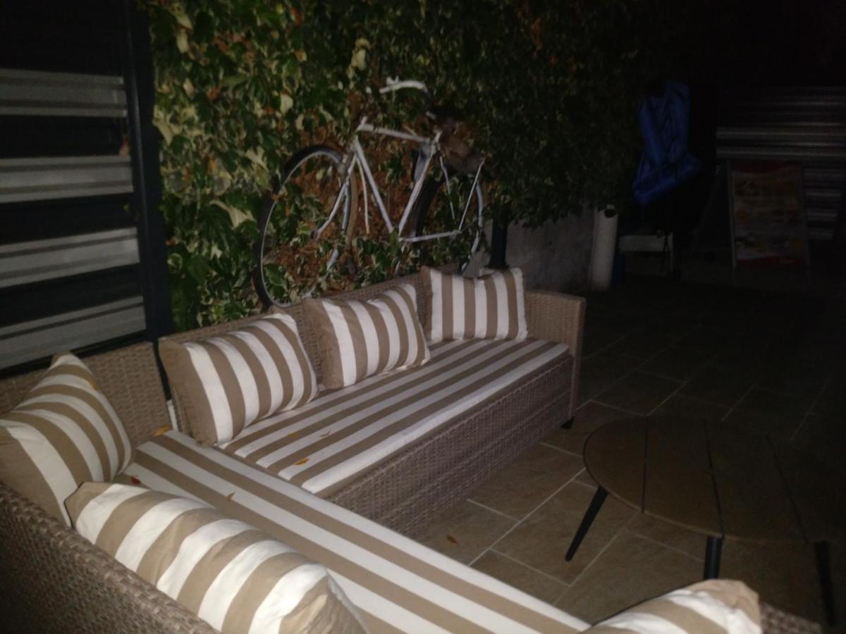 Apartments Villa A - Heating Pool Τρογκίρ Εξωτερικό φωτογραφία