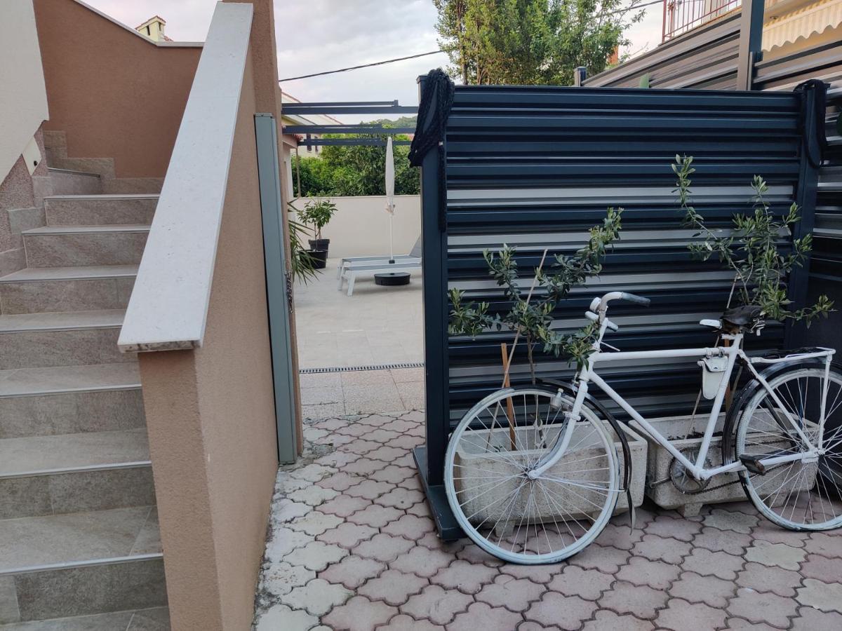 Apartments Villa A - Heating Pool Τρογκίρ Εξωτερικό φωτογραφία