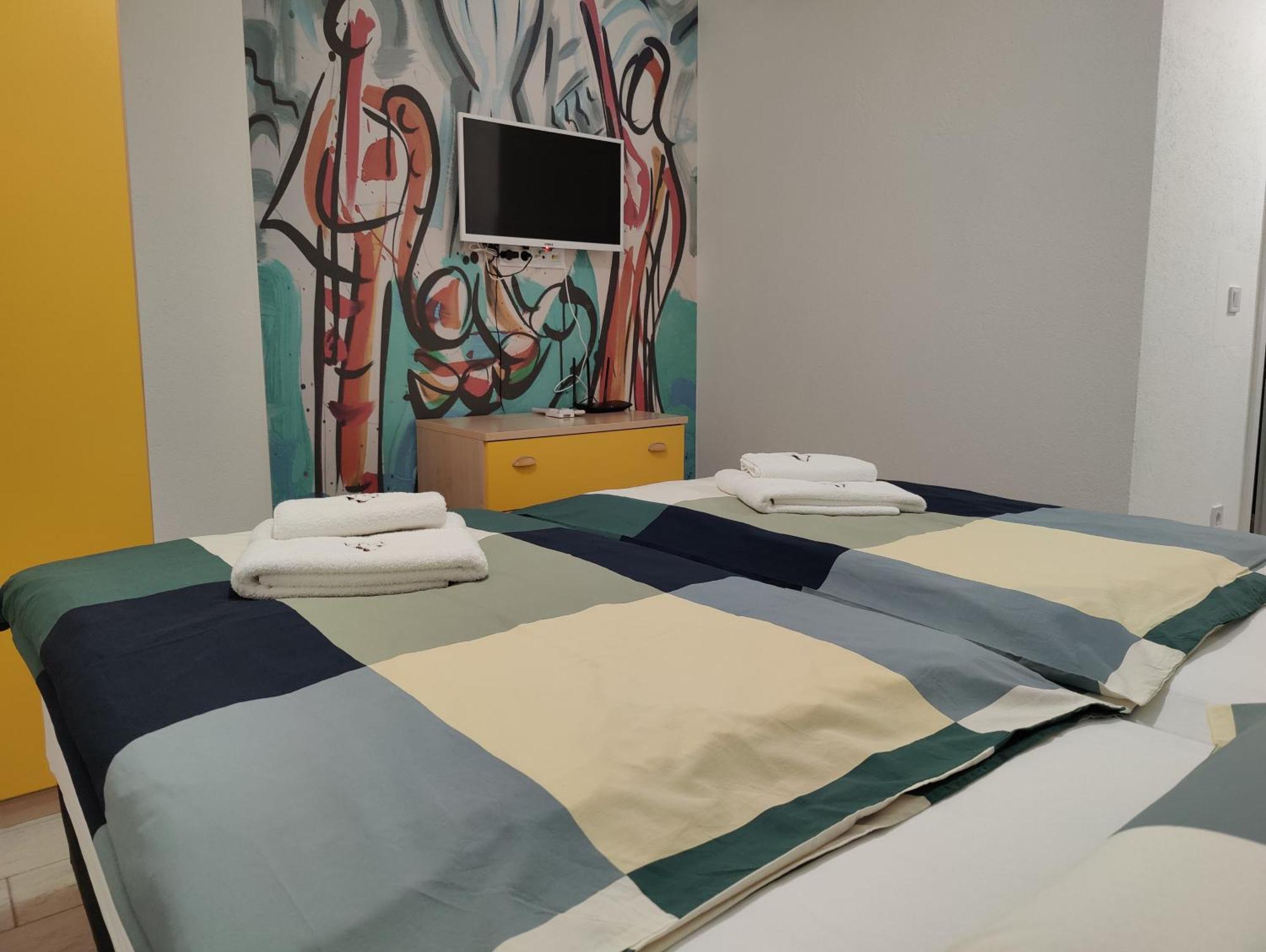 Apartments Villa A - Heating Pool Τρογκίρ Εξωτερικό φωτογραφία