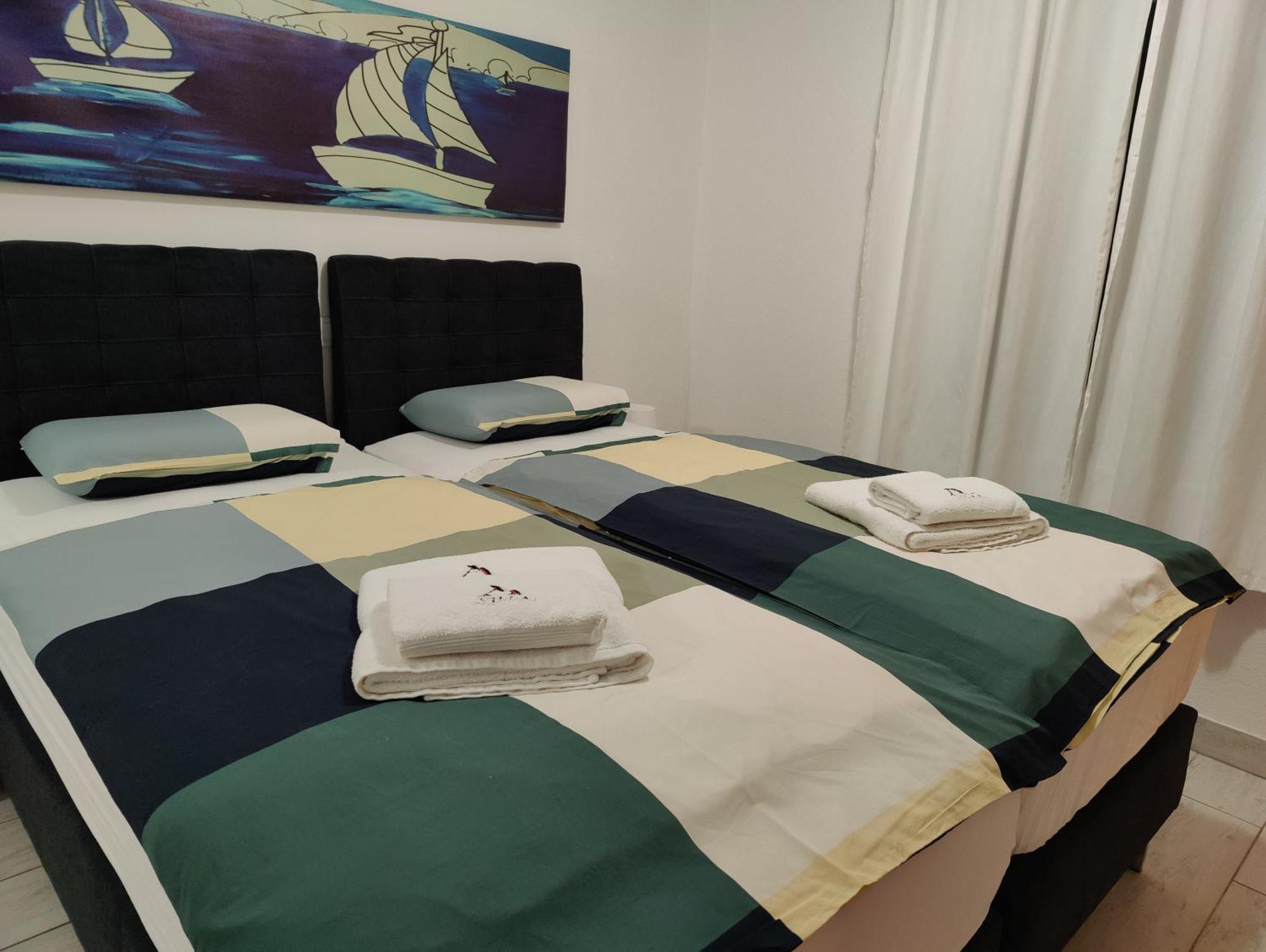 Apartments Villa A - Heating Pool Τρογκίρ Εξωτερικό φωτογραφία